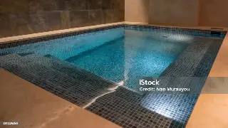 解锁身心：在家也能做的自我按摩技巧全解析 海报