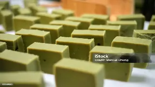 告别僵硬！上海新手按摩速成：自学成才，舒缓身心全攻略 海报