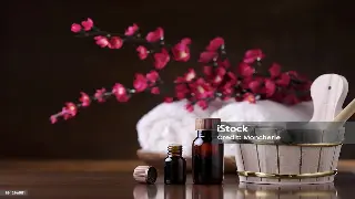 告别僵硬！解锁办公室生存的秘密武器：3分钟速成按摩手法 海报